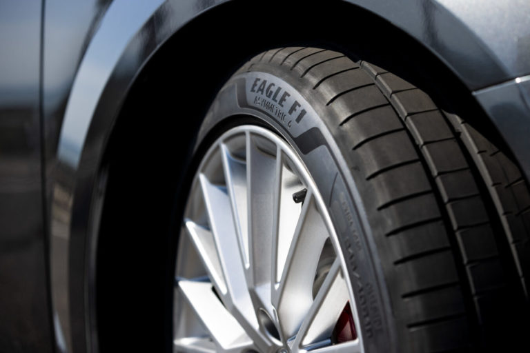 Goodyear Eagle F1 Asymmetric 6 - hoe deed Goodyear's nieuwkomer het in de tests?