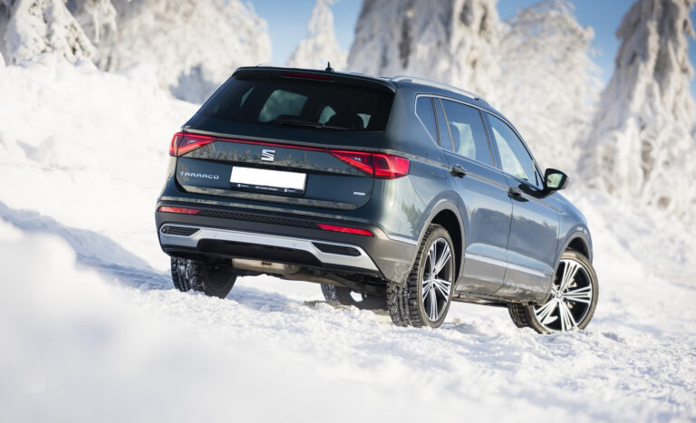 AUTO Straßenverkehr publiceert eerste winterbandentest voor 2024 - nieuwe Blizzak 6 getest