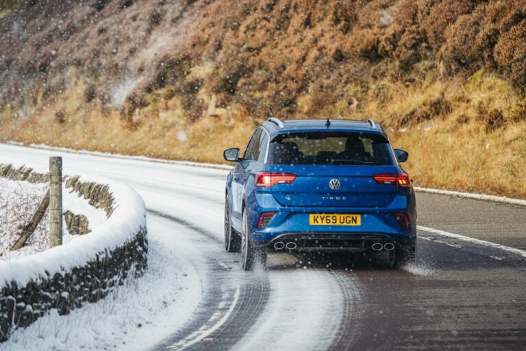 AutoBild All-Season-bandentest 2025 (215/50 R18) — Bridgestone en Continental lopen voorop