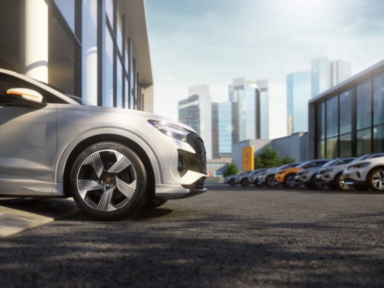 Continental EcoContact 7 Aangepast voor Renault EV's: Rolling Resistance 35% Lager dan de A-Rating van het EU-label, 30 km Extra Actieradius